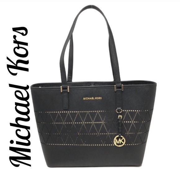 Michael Kors Handbags - NWT Michael Kors Black Jet Set Violet Tote